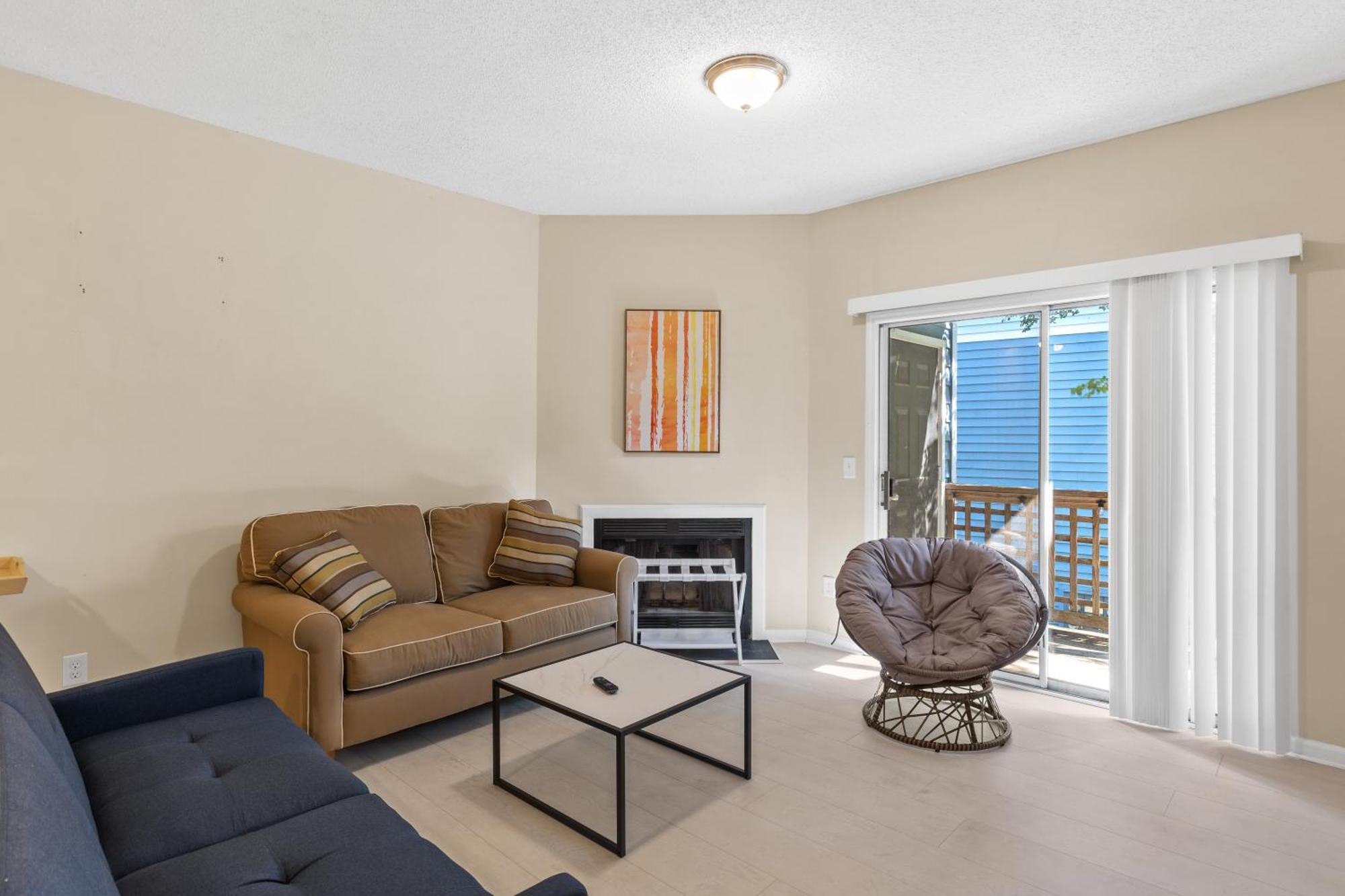Bright And Cozy 1-Br Condo, Wifi Уилмингтън Екстериор снимка