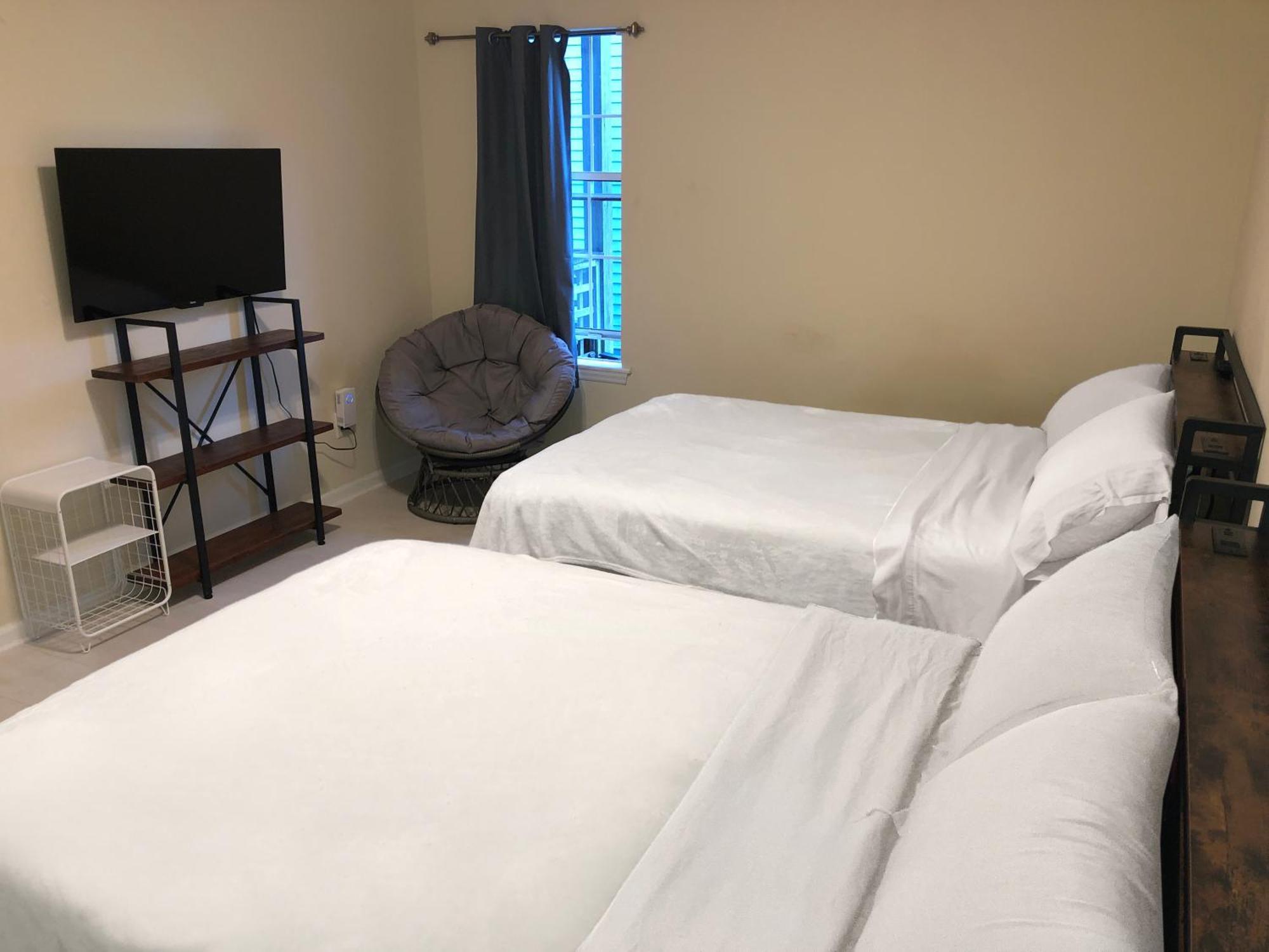 Bright And Cozy 1-Br Condo, Wifi Уилмингтън Екстериор снимка